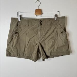 Old Navy Plus Size 16 Olive Green Mid-Rise 3.5" Stretch Cotton Shorts
